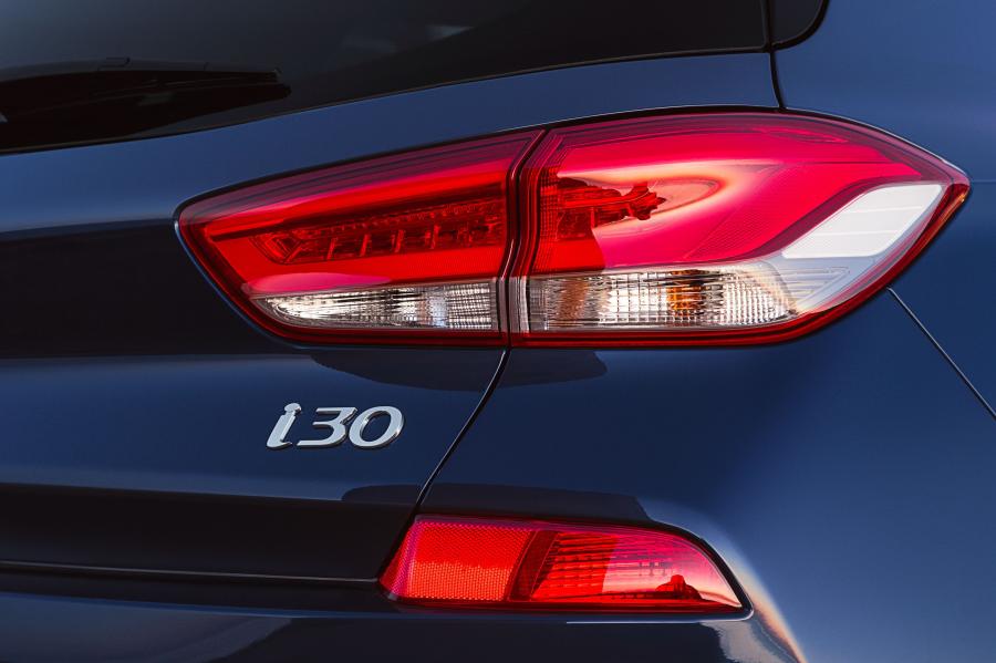 Детали экстерьера Hyundai i30 2017 года  (фото 32 из 43)